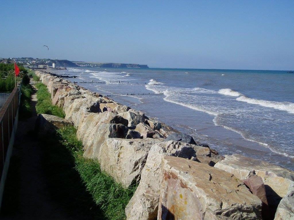 La Fromagerie Maison Lumineuse Et Spacieuse Beau Sejour 5 Ch 2 Wc 1 Sdb Grand Jardin Clos 5Mn A Pied Commerces 10 Mn Plage Omaha Beach Proche Plages Du Debarquement Trevieres Kültér fotó